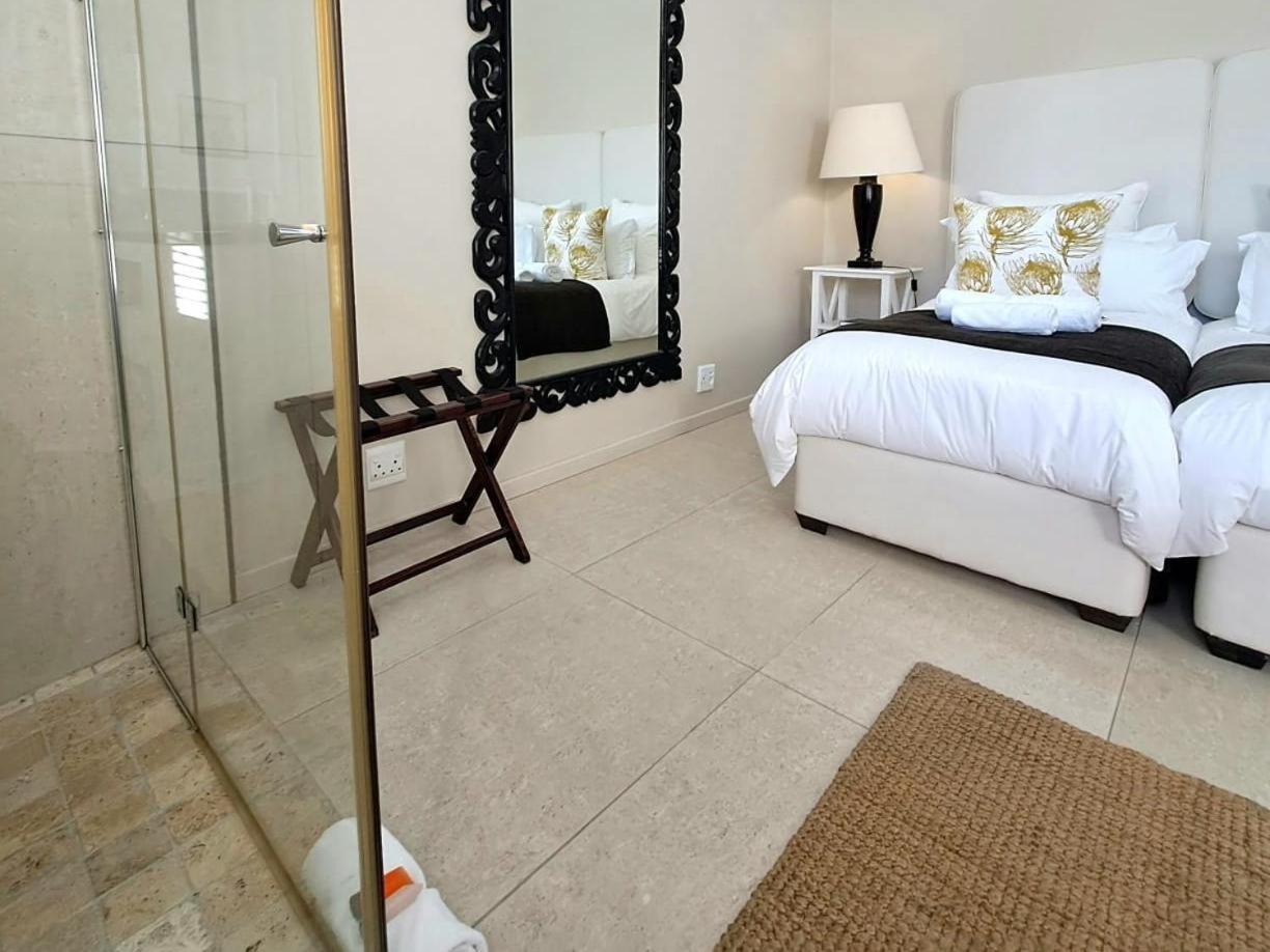 Ana'S Place Apartments Mossel Bay Quarto foto